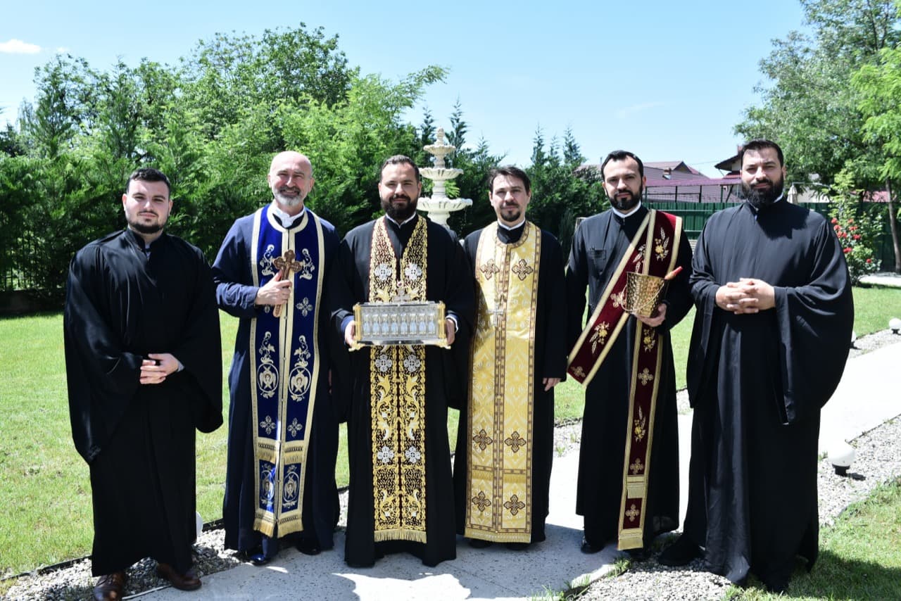 Grup preoti in gradina AsertivO Otopeni
