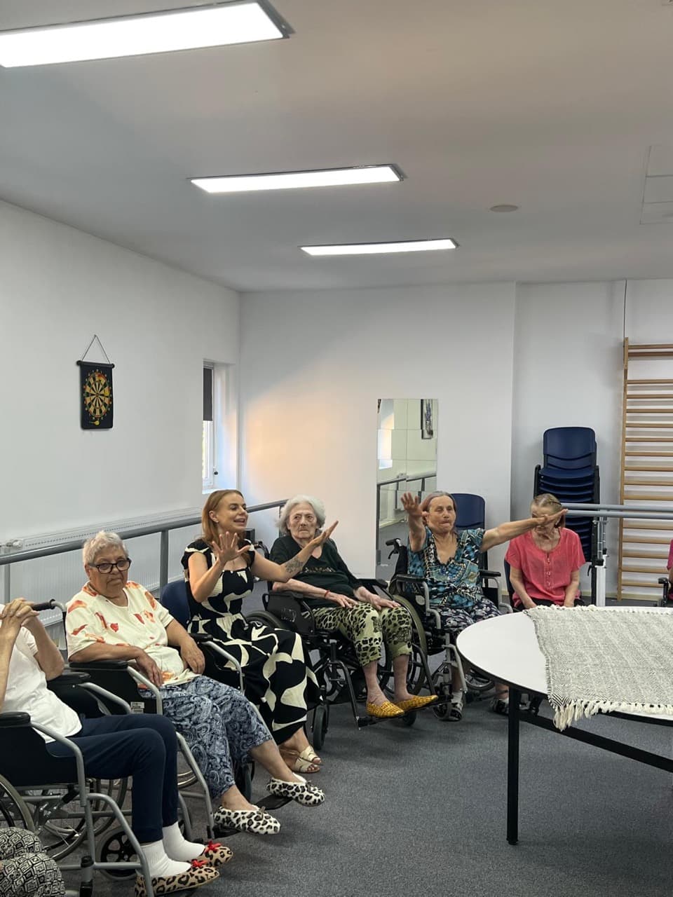 Activitate sociala seniori la AsertivO Otopeni — imagine 32