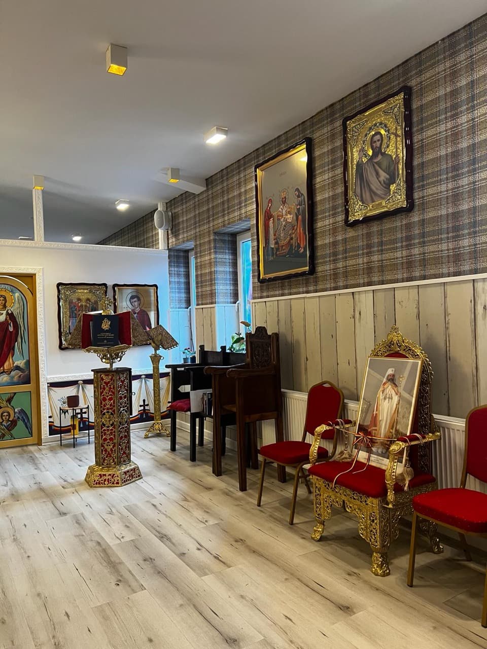 Capela si servicii spirituale la AsertivO Otopeni — imagine 1