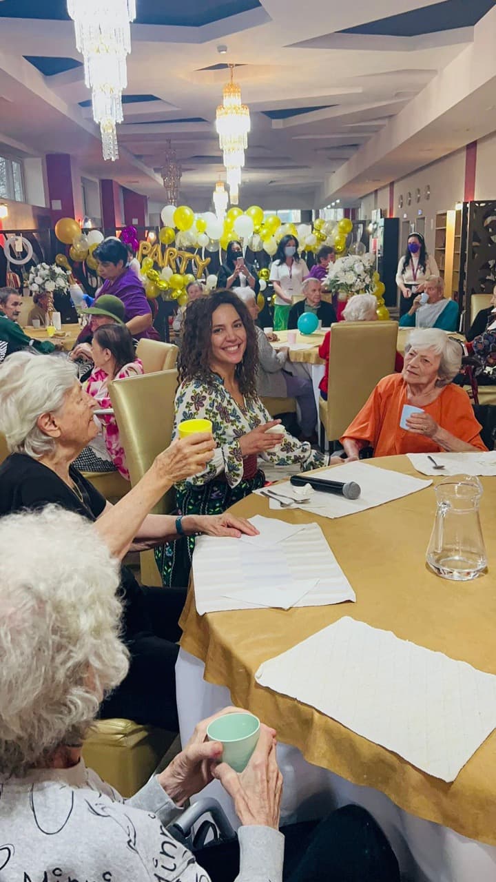 Aniversare 8 ani AsertivO