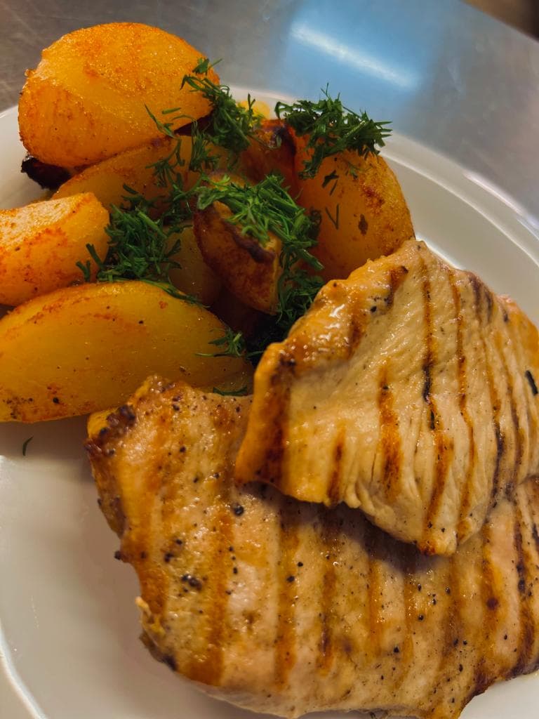 Mancare preparata in bucataria AsertivO Otopeni — imagine 12