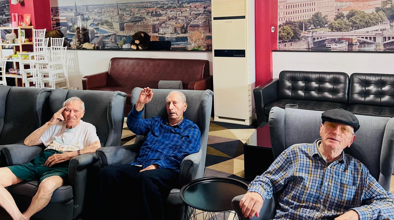 Rezident viata de zi cu zi la AsertivO Otopeni — imagine 8