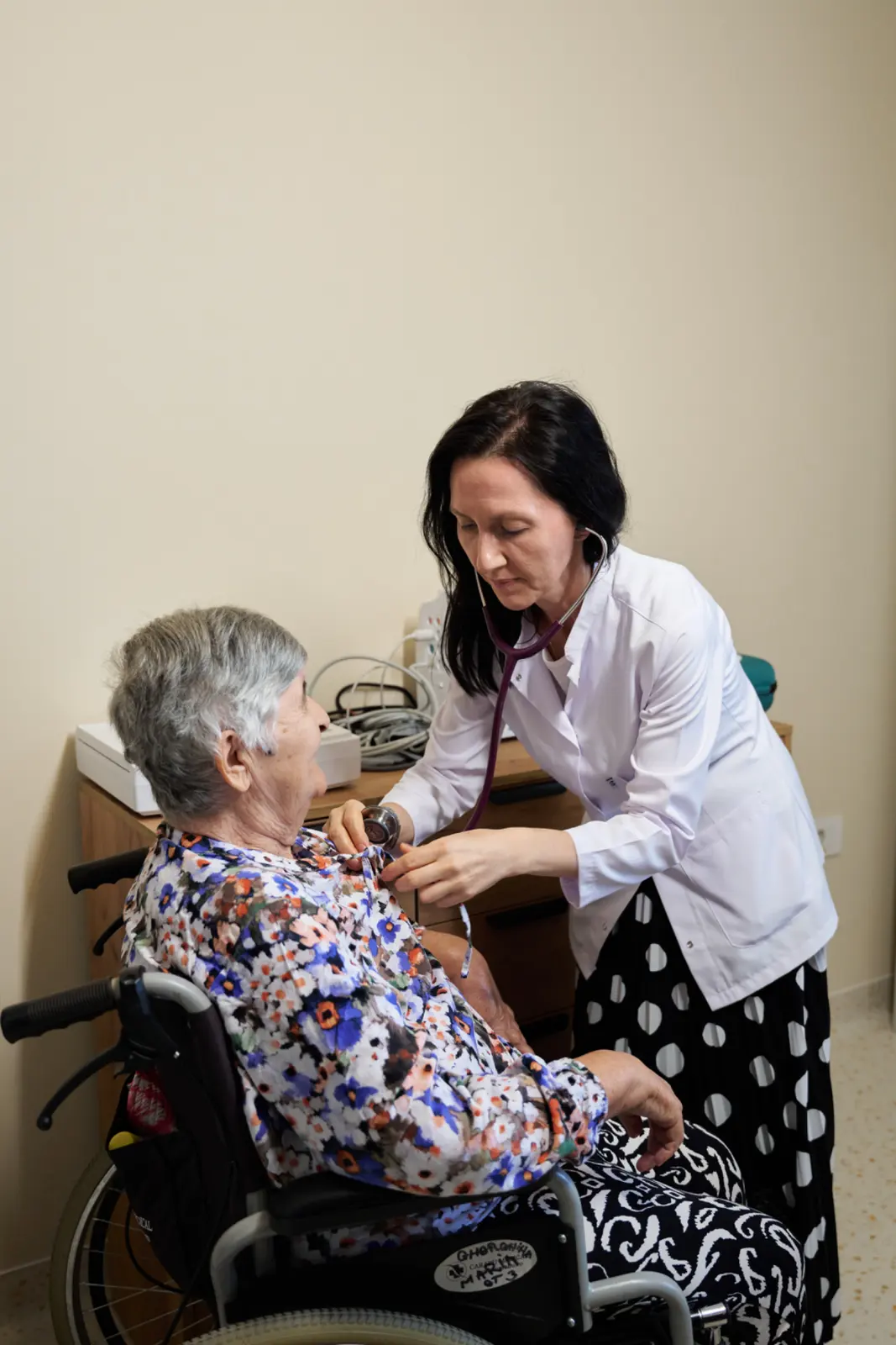 Consultul medical geriatric în centrul de seniori AsertivO